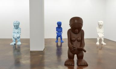《Cut Up and Silicone, Female Idol, WS》 설치전경