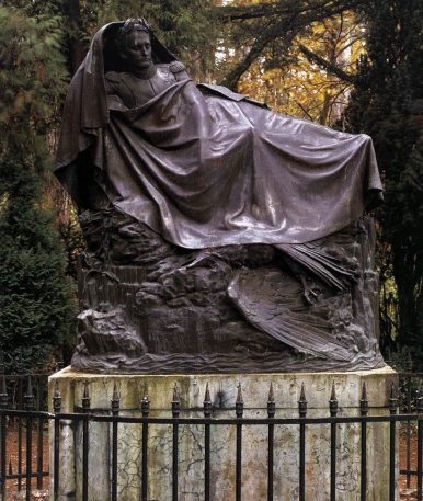 Napoleon Rising to Immortality 1845/ 1847 Bronze, width 251 cm Parc Noirot, Fixin-les-Dijon